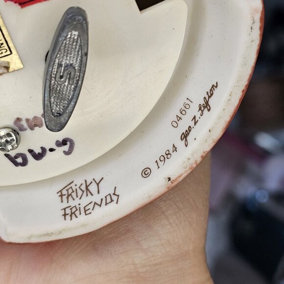 Vintage Lefton Christmas Music Box Mice Carolers Friskey Friends 1984 - Picture 9 of 11